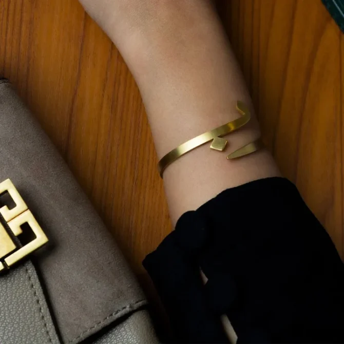 Urdu Name Bangle - Image 3